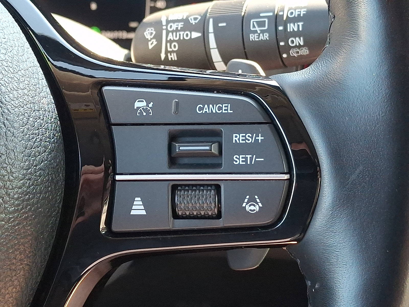 2023 Honda Pilot Elite - Photo 23