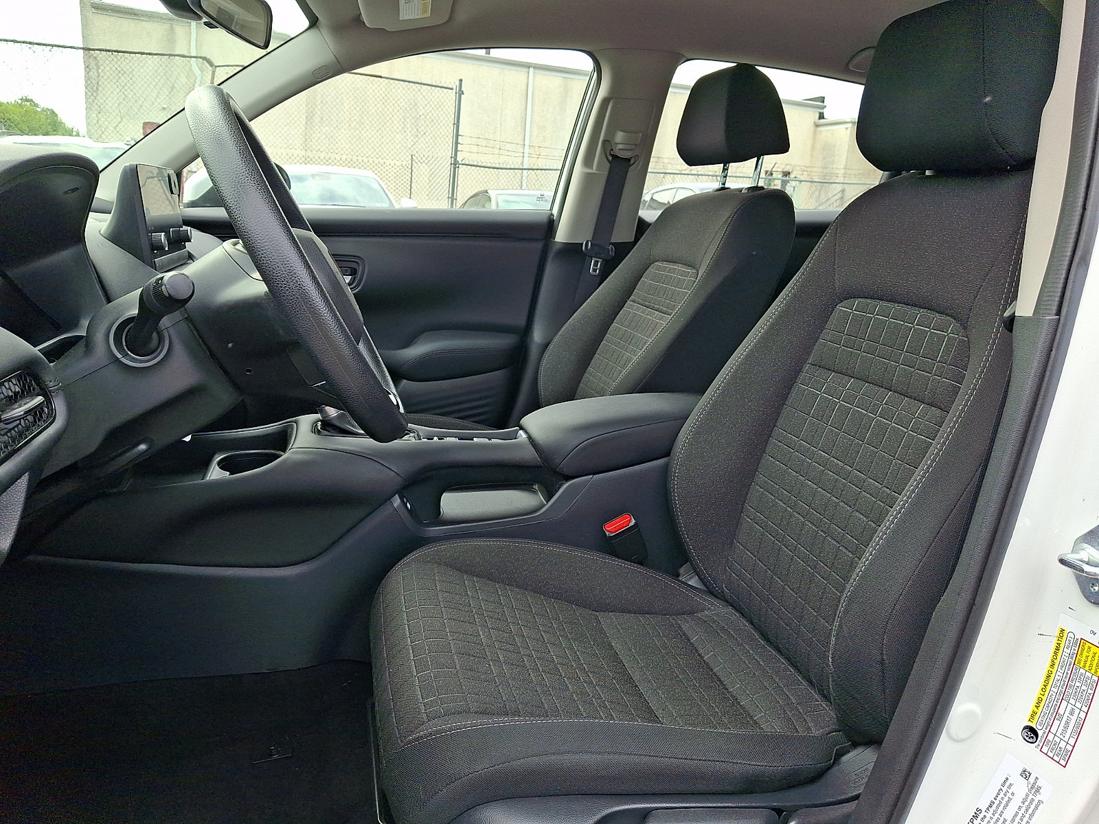2023 Honda HR-V LX - Photo 13