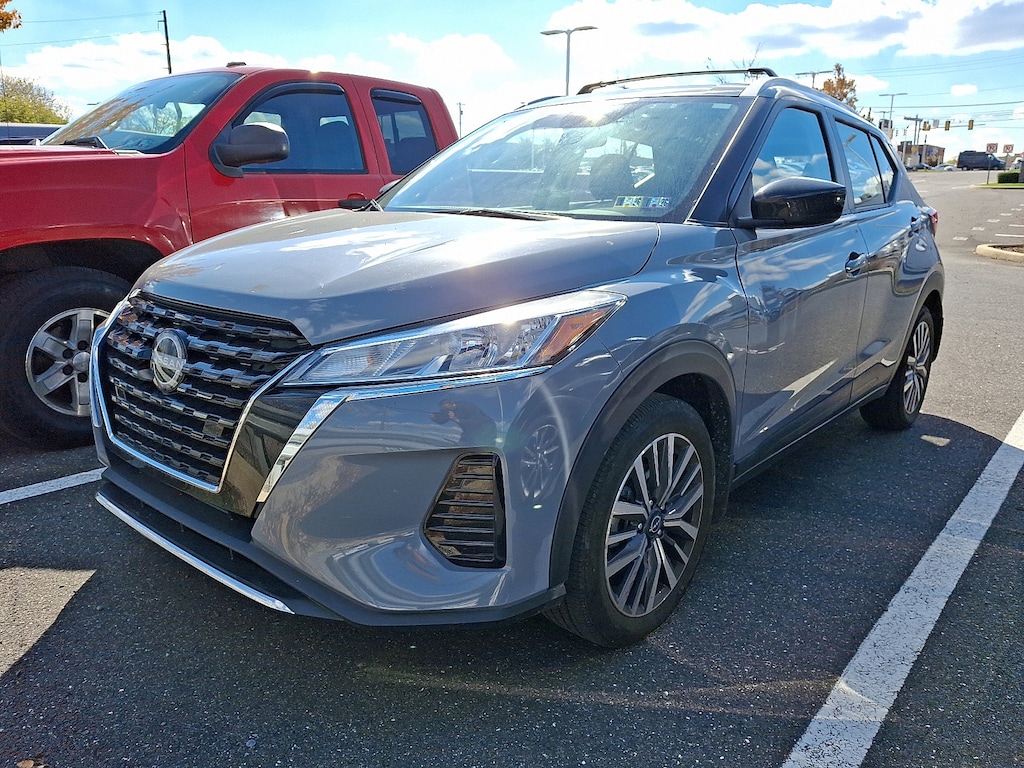 Used 2024 Nissan Kicks SV SUV