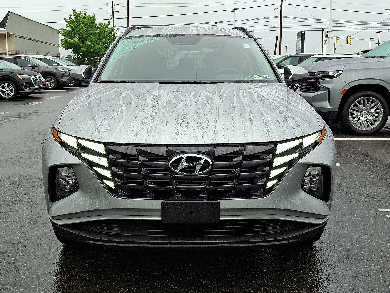 Used 2024 Hyundai Tucson SEL with VIN 5NMJBCDE0RH387328 for sale in Conshohocken, PA