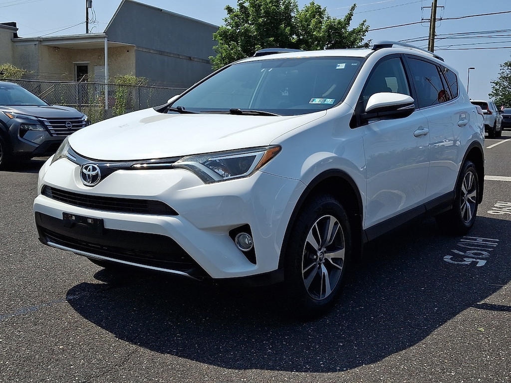 Used 2016 Toyota RAV4 XLE SUV