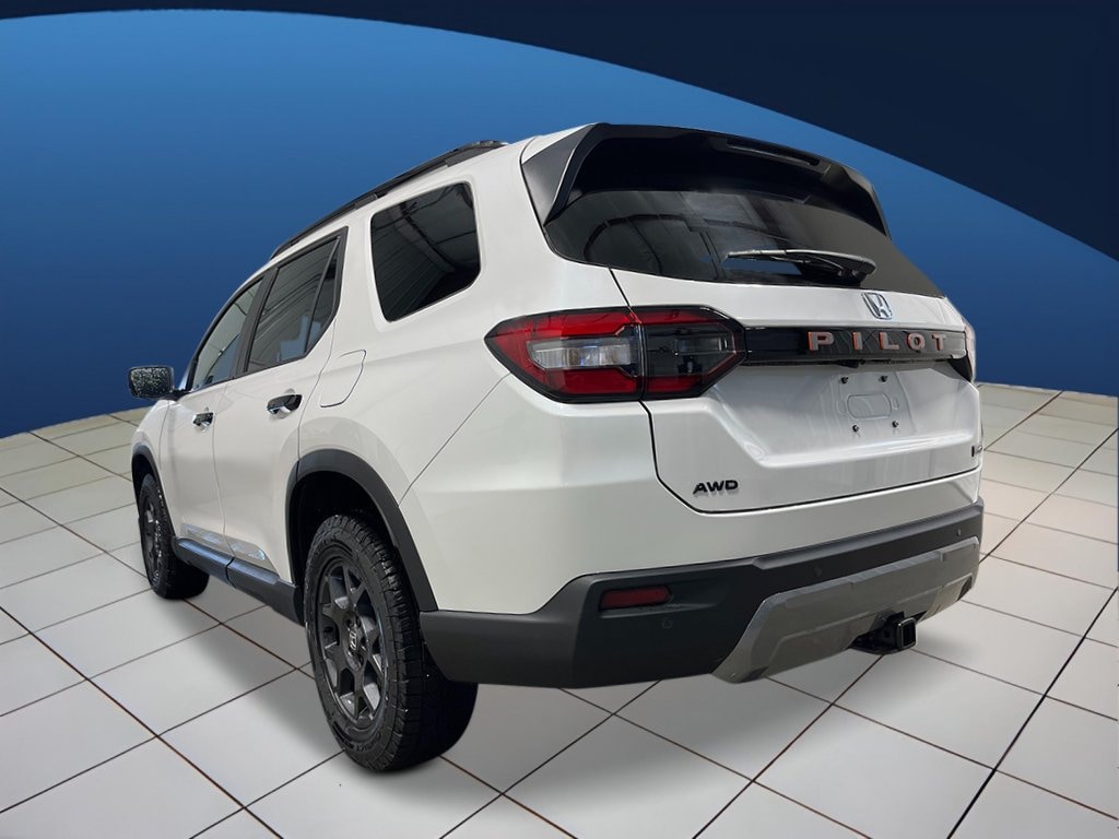 New 2026 Honda Pilot TrailSport SUV