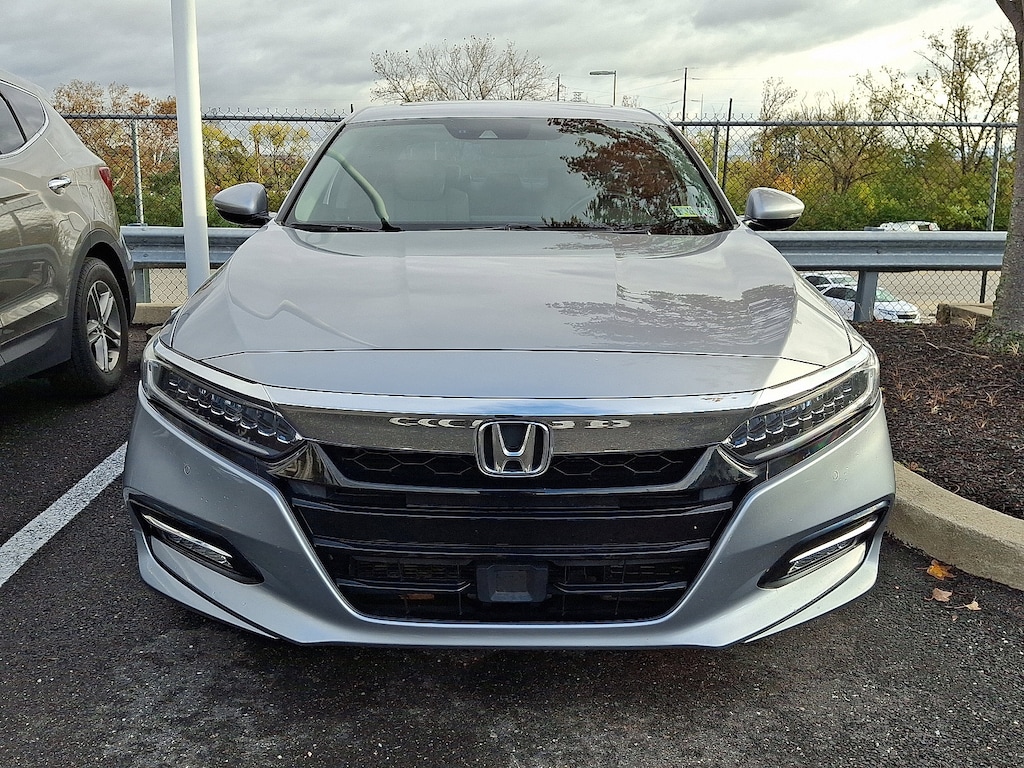 Used 2019 Honda Accord Hybrid Touring Sedan