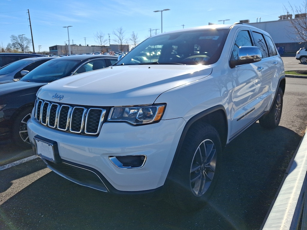 Used 2018 Jeep Grand Cherokee Limited 4x4 SUV