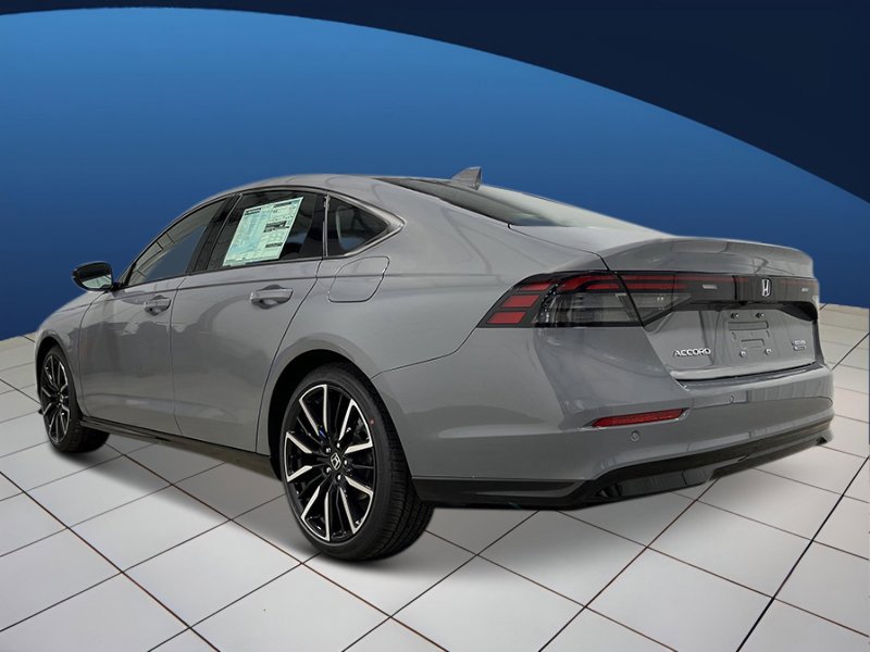 2025 Honda Accord Hybrid Touring photo 3