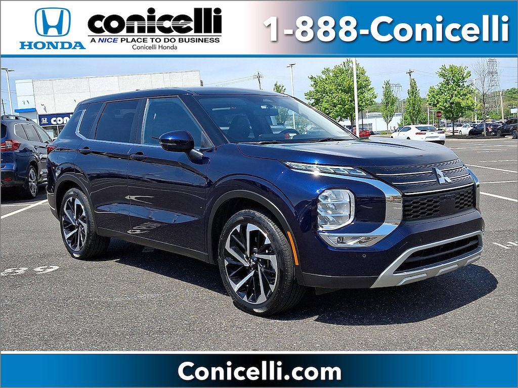 Used 2024 Mitsubishi Outlander SE Black Edition SUV