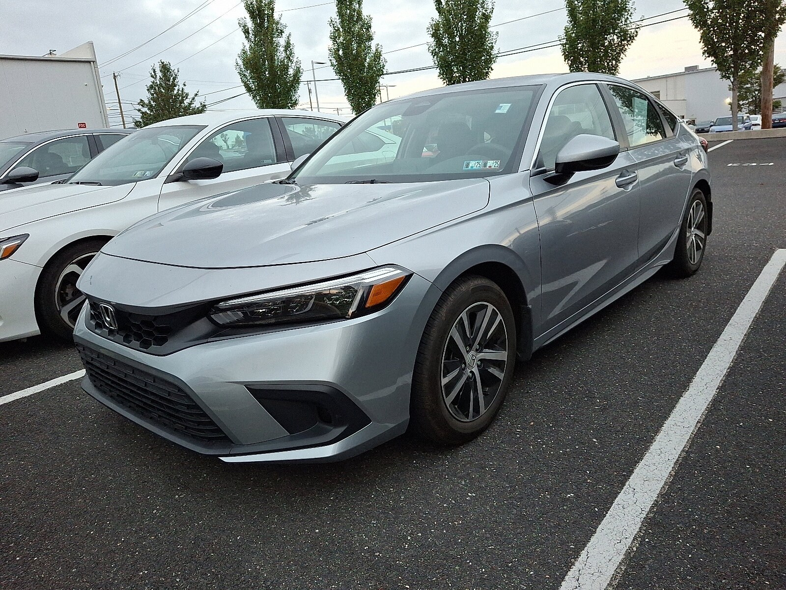2023 Honda Civic Hatchback LX photo 2