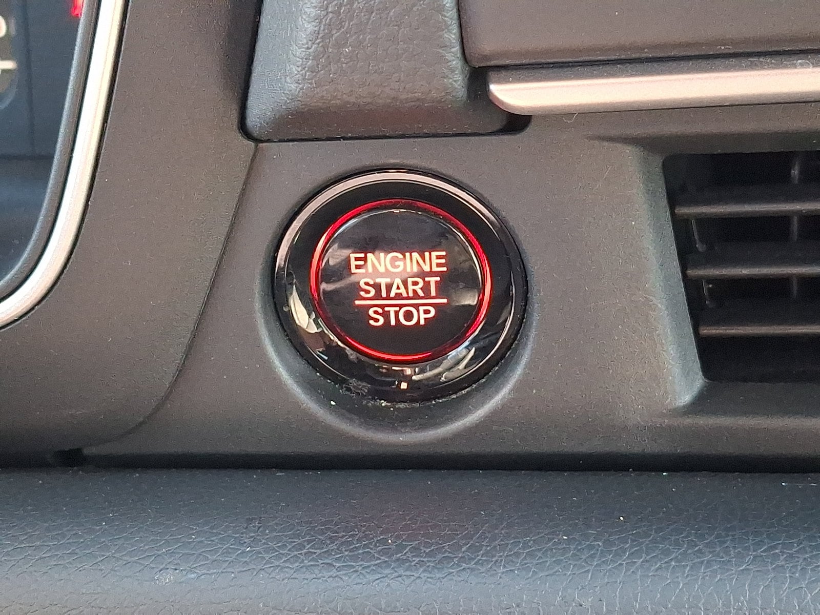 2023 Honda Pilot Elite - Photo 24