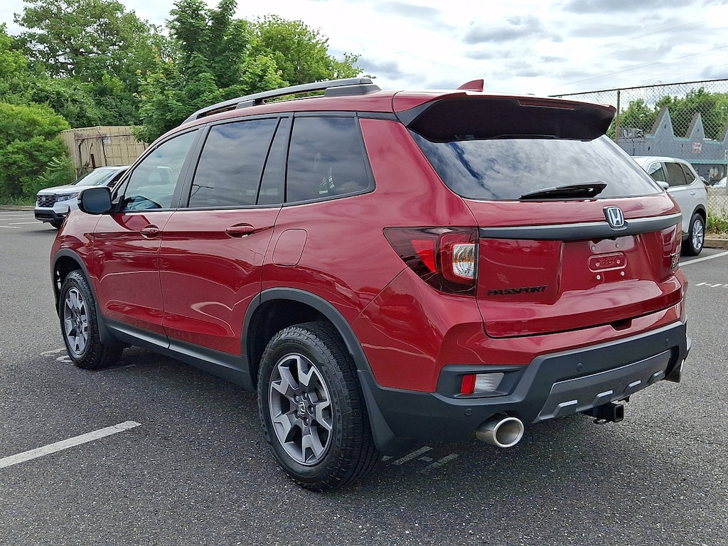 Used 2023 Honda Passport TrailSport SUV
