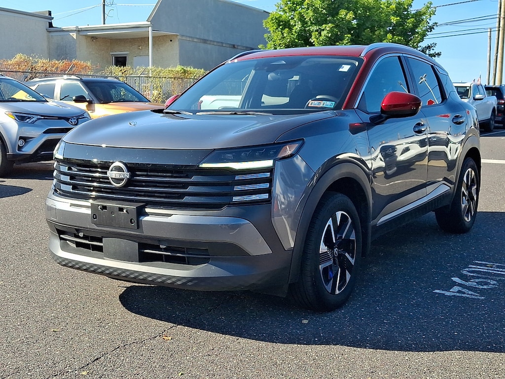 Used 2025 Nissan Kicks SV SUV