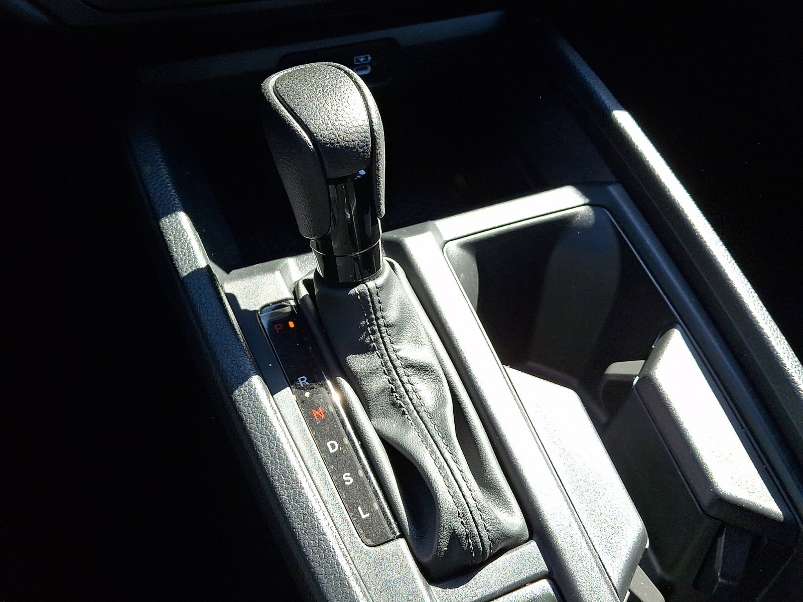 2025 Honda Accord SE - Photo 15
