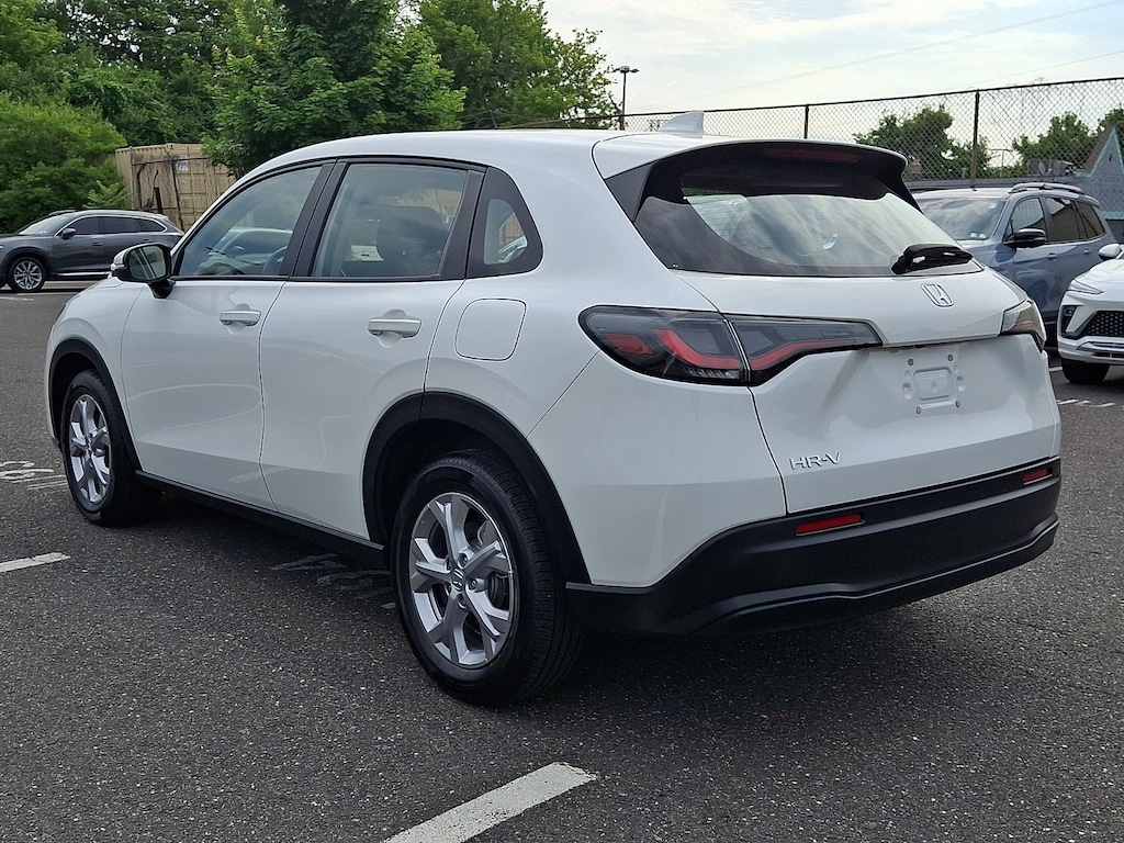 Certified 2023 Honda HR-V LX AWD SUV