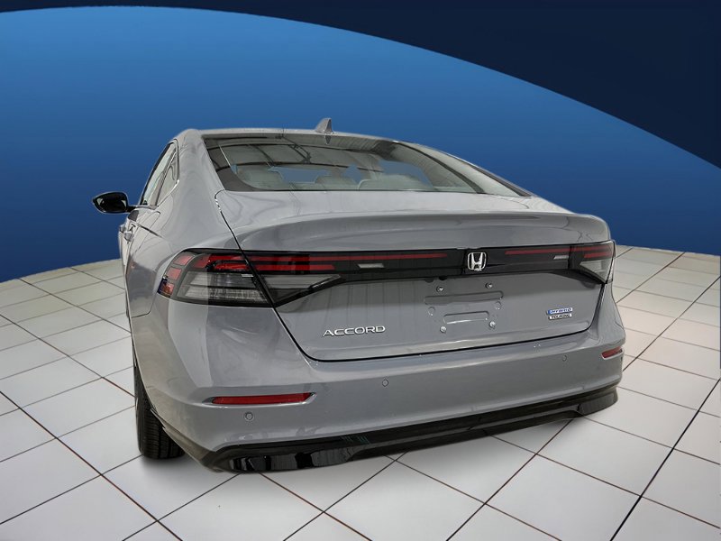 2025 Honda Accord Hybrid Touring photo 3