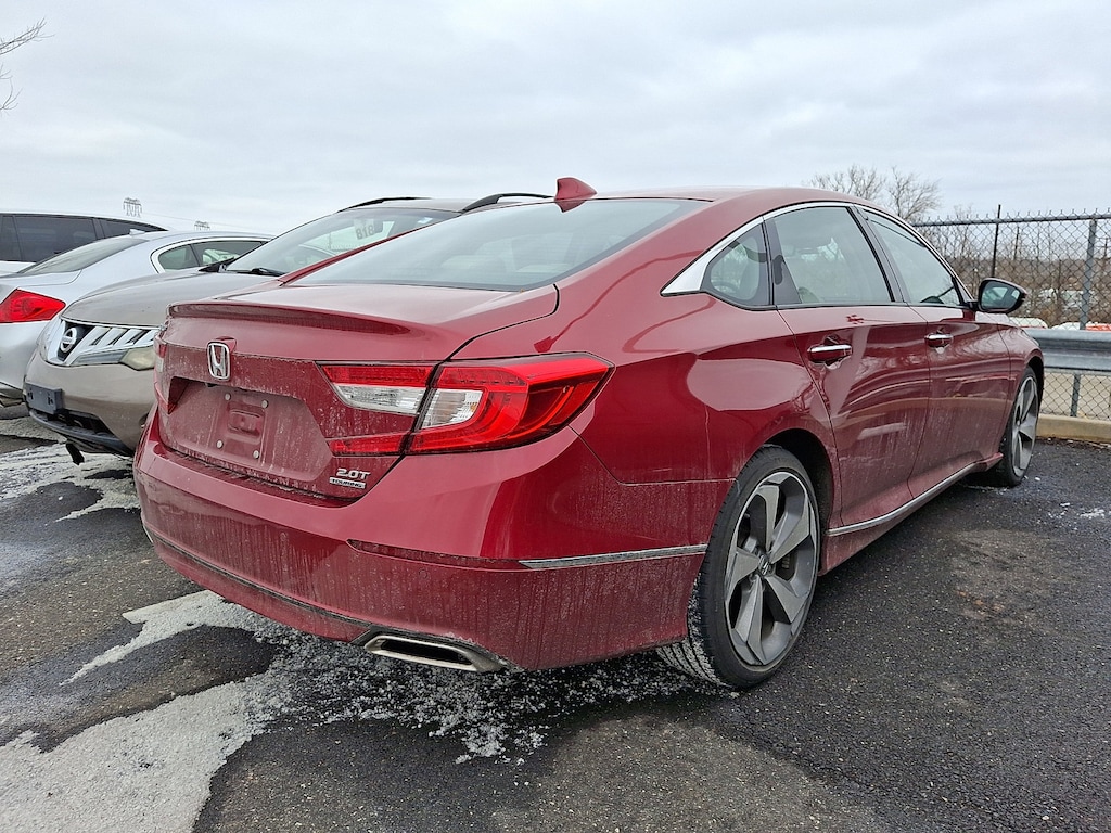 Used 2019 Honda Accord Touring 2.0T Sedan