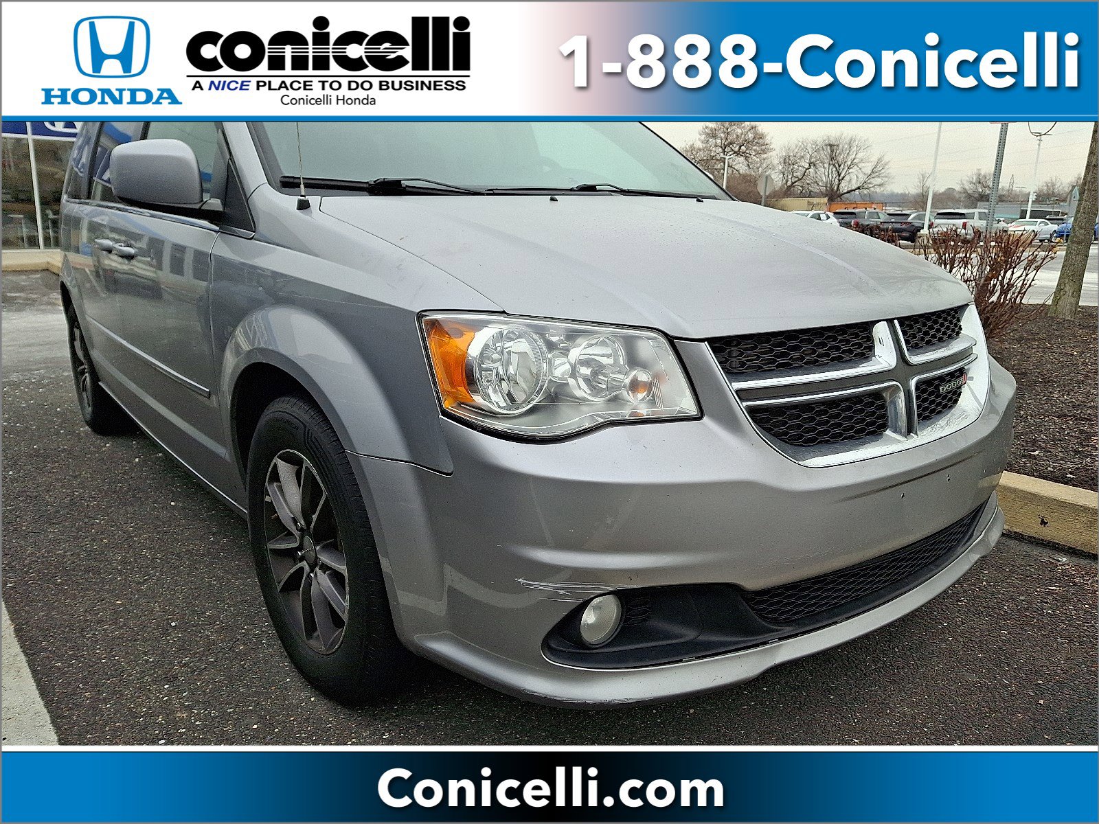 2017 Dodge Grand Caravan SXT's photo