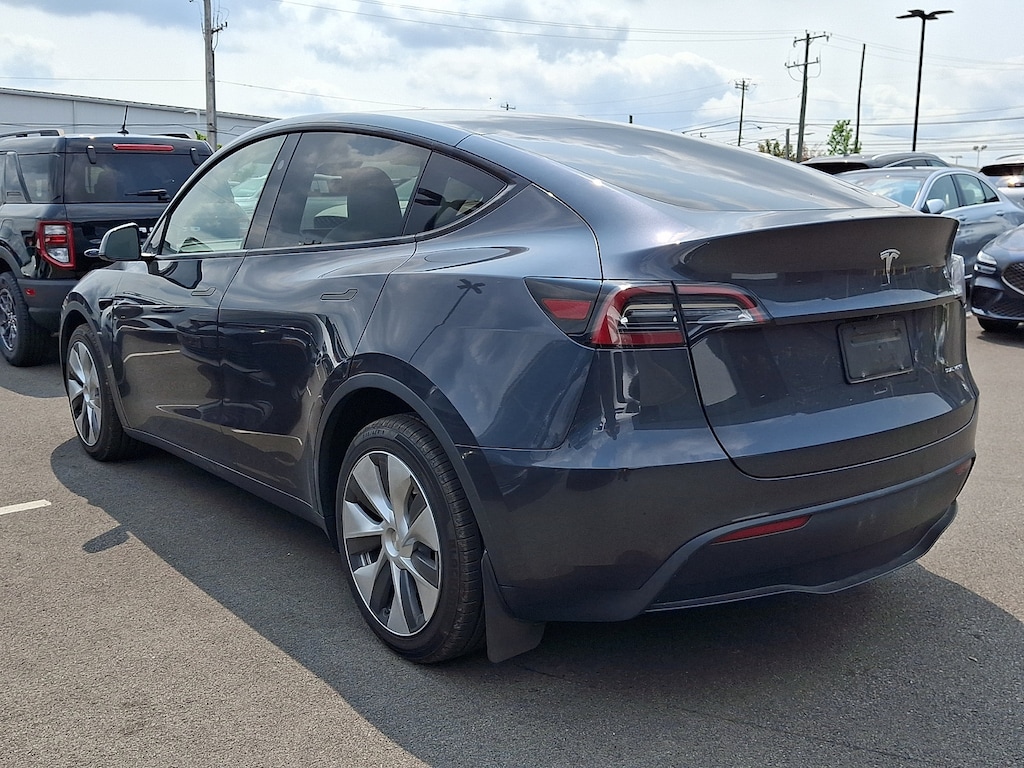 Used 2024 Tesla Model Y Long Range SUV
