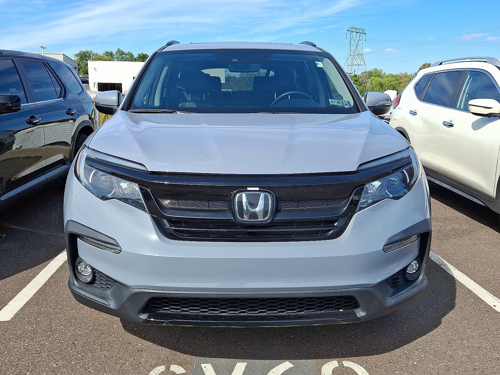 2022 Honda Pilot Special Edition photo 2