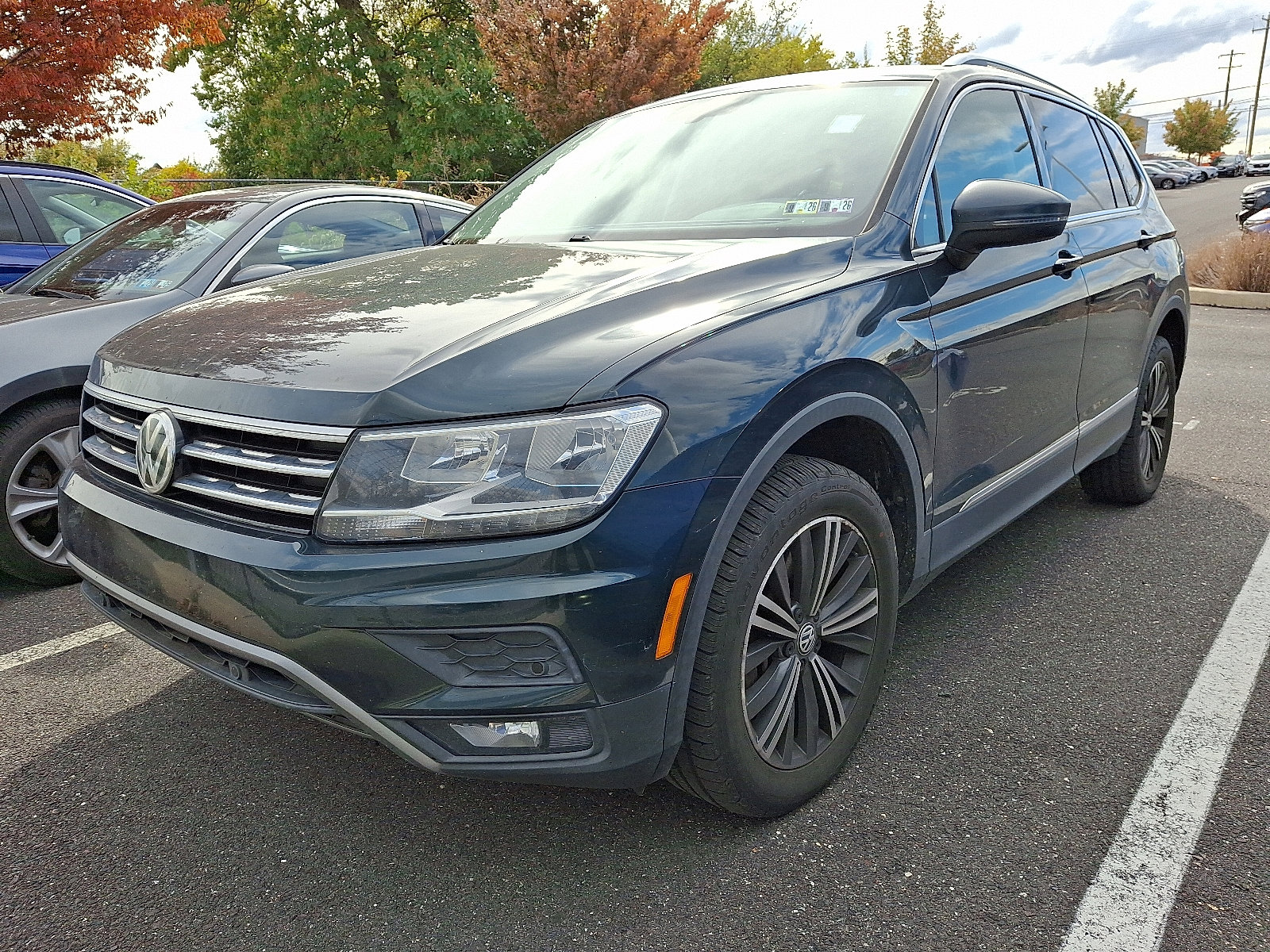 Used 2019 Volkswagen Tiguan SEL with VIN 3VV2B7AX6KM041242 for sale in Conshohocken, PA