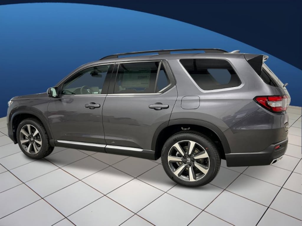 New 2025 Honda Pilot Touring SUV