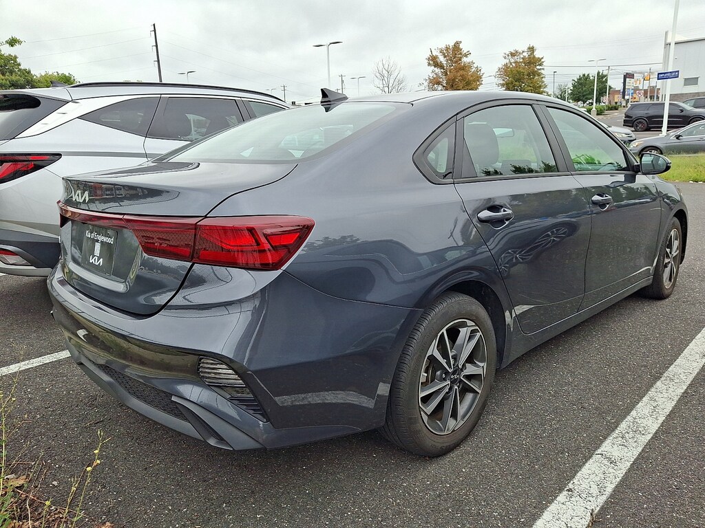 Used 2023 Kia Forte LXS Sedan