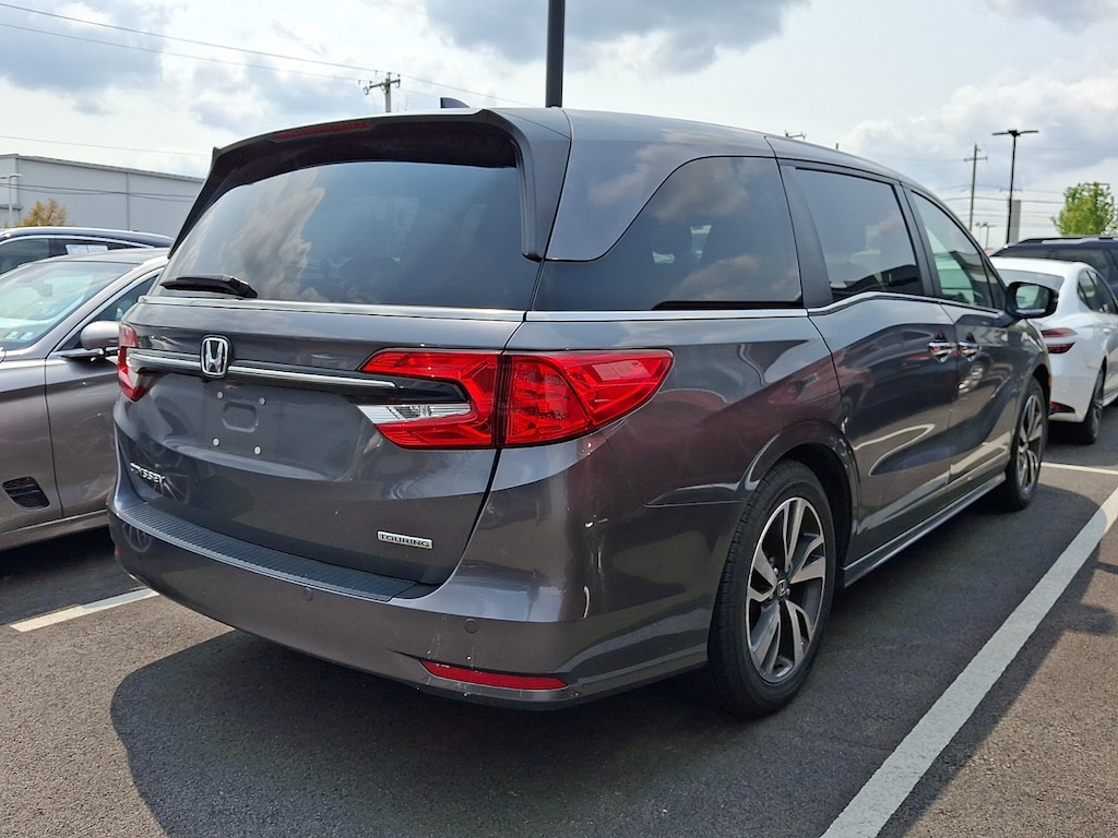 Certified 2024 Honda Odyssey Touring Van
