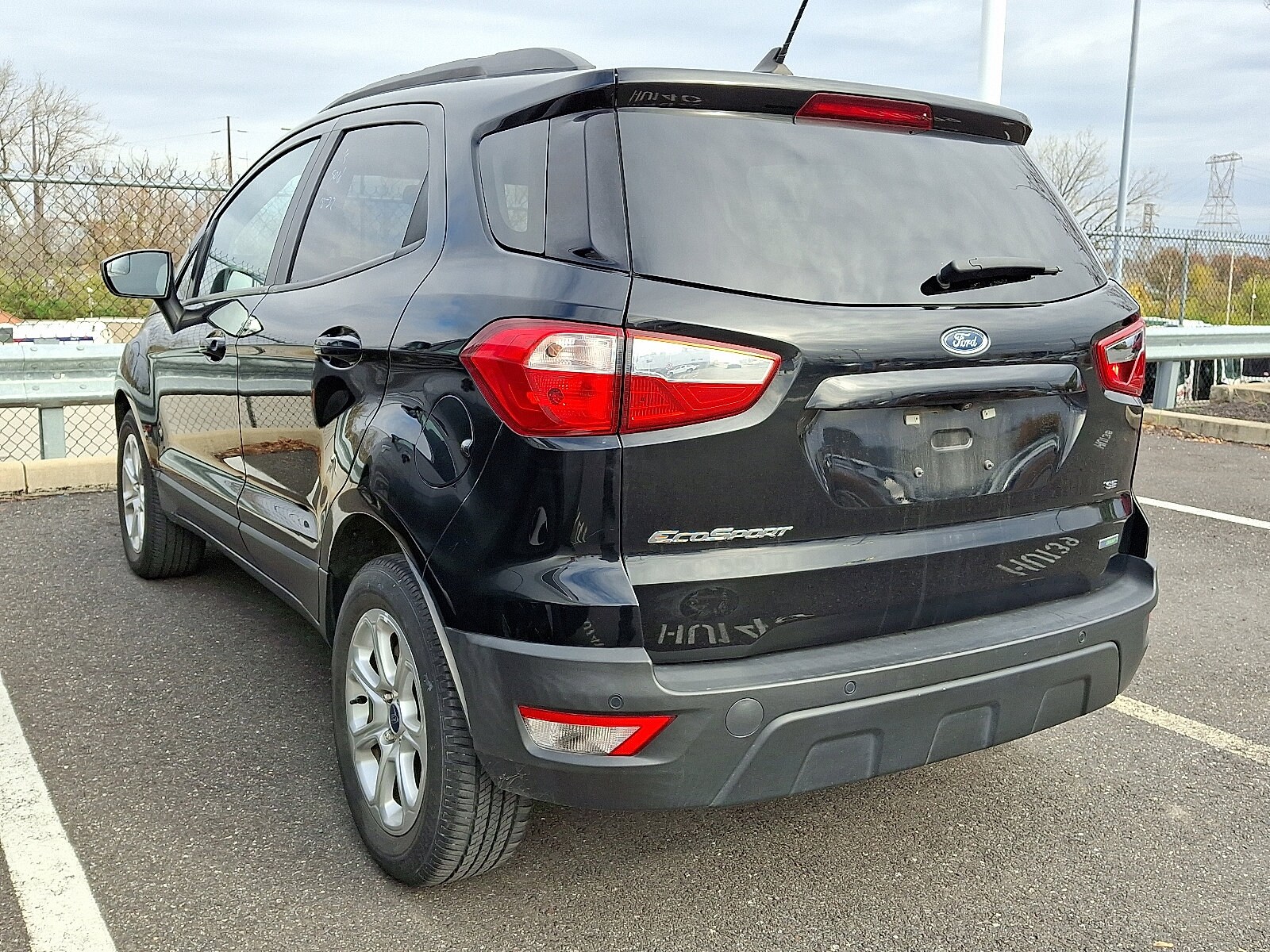 2020 Ford EcoSport SE photo 3