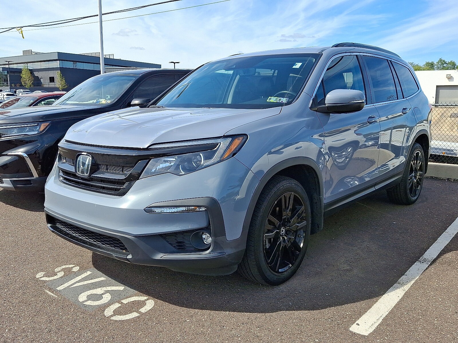 2022 Honda Pilot Special Edition photo 3