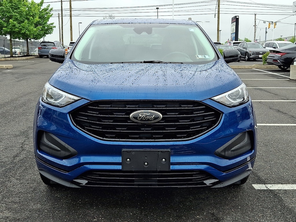 Used 2024 Ford Edge SE SUV