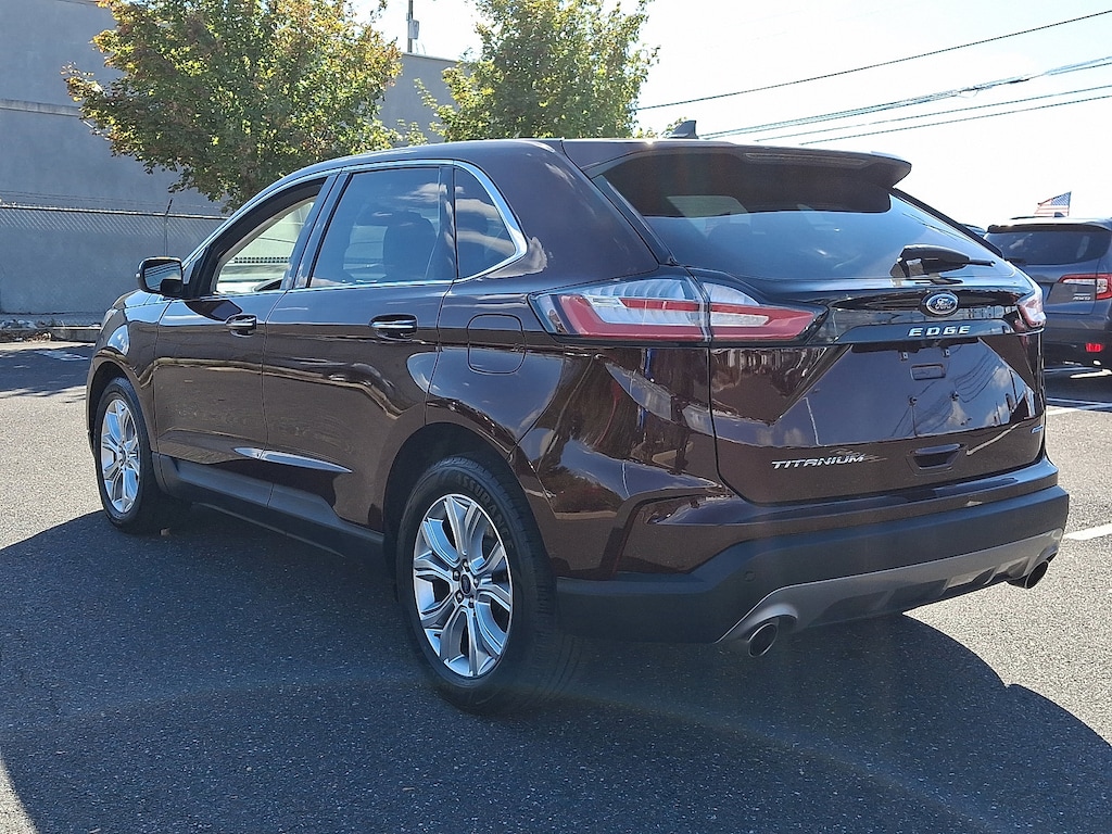 Used 2022 Ford Edge Titanium SUV