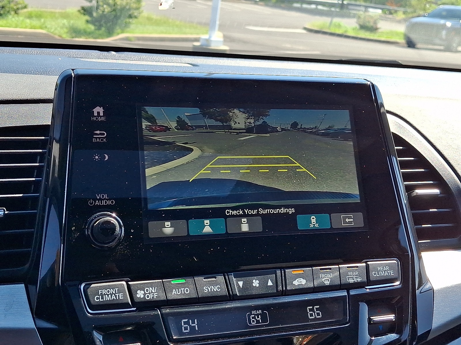 2024 Honda Odyssey Touring - Photo 20