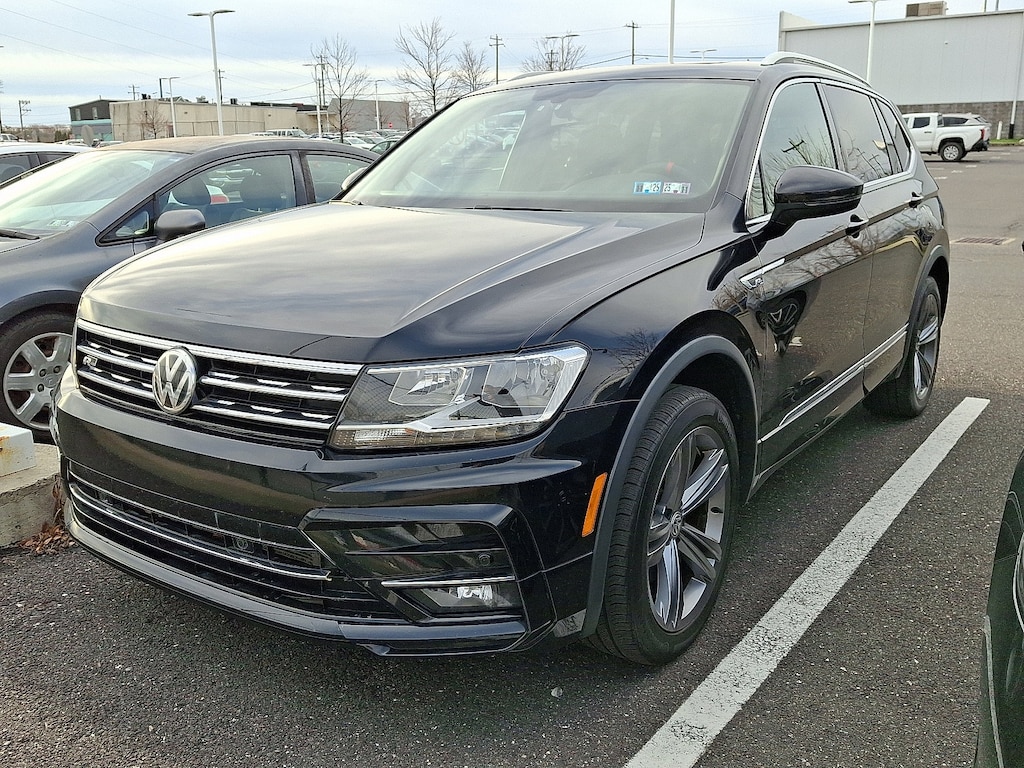 Used 2018 Volkswagen Tiguan 2.0T SE 4MOTION SUV