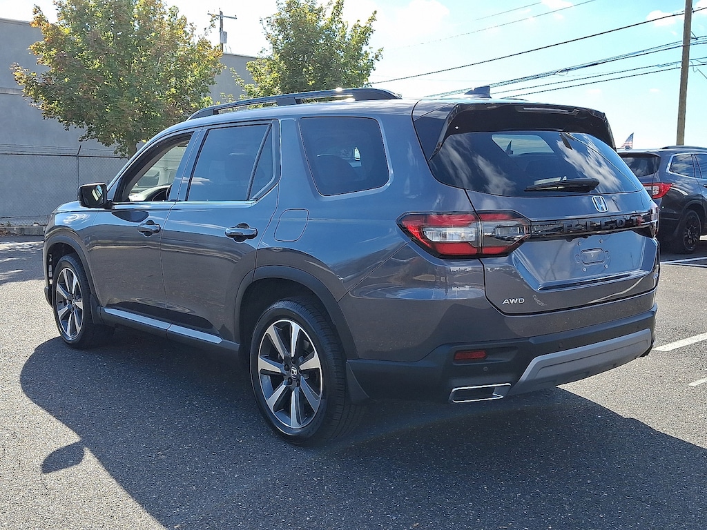 Certified 2024 Honda Pilot Elite SUV