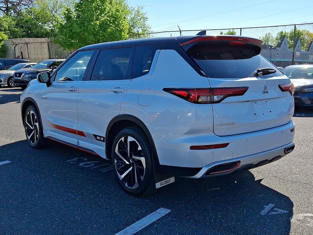 Used 2024 Mitsubishi Outlander PHEV SE Ralliart SUV