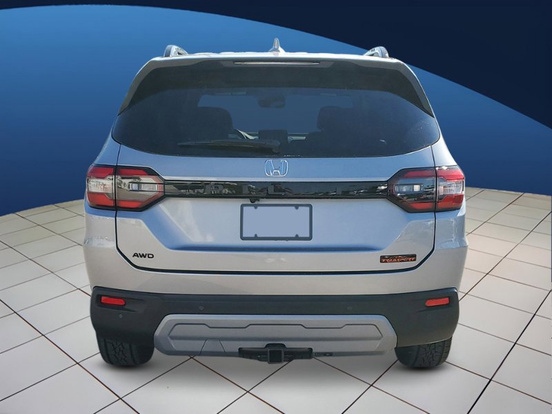 2025 Honda Pilot TrailSport photo 4