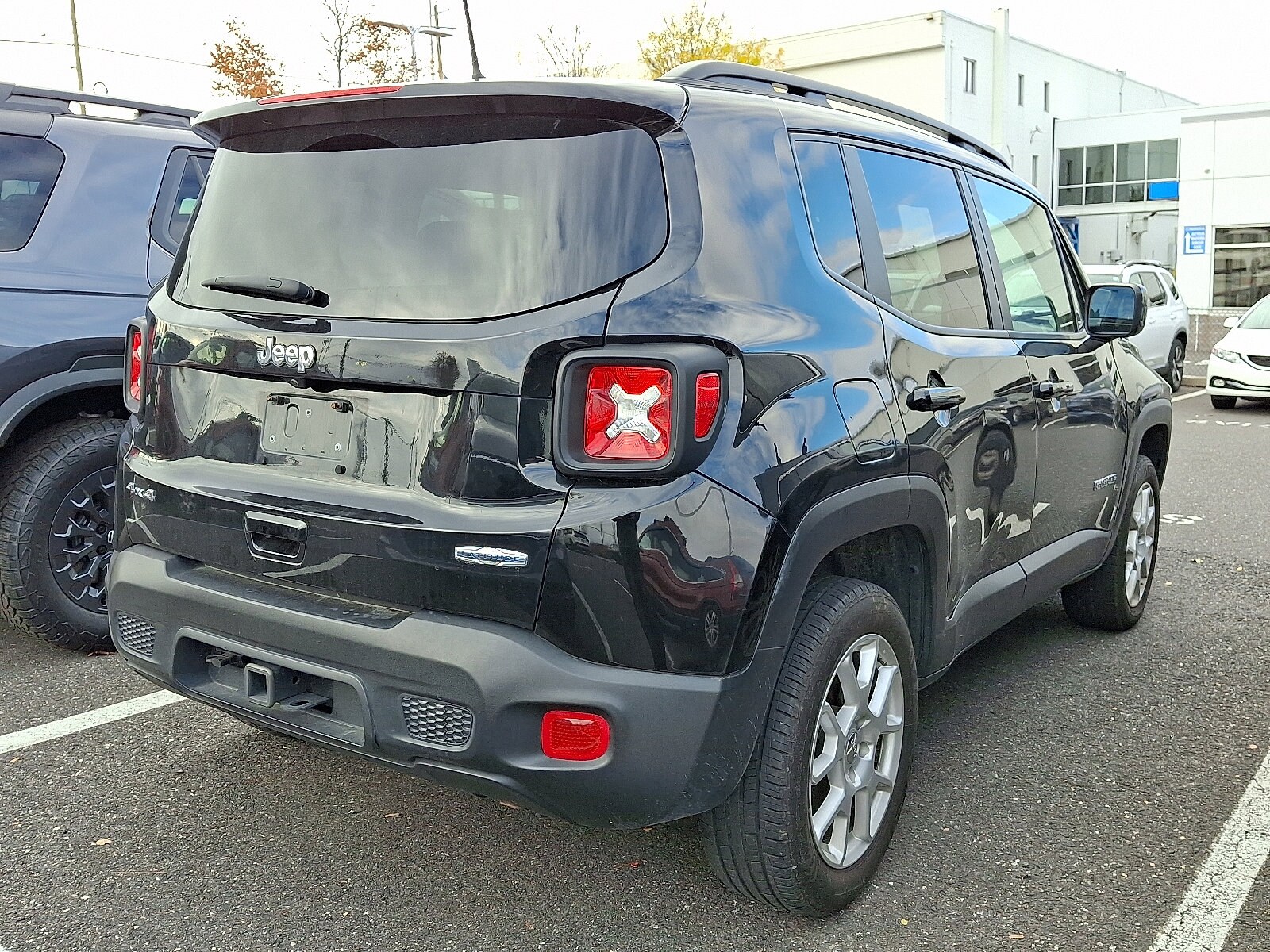 2021 Jeep Renegade Latitude photo 4