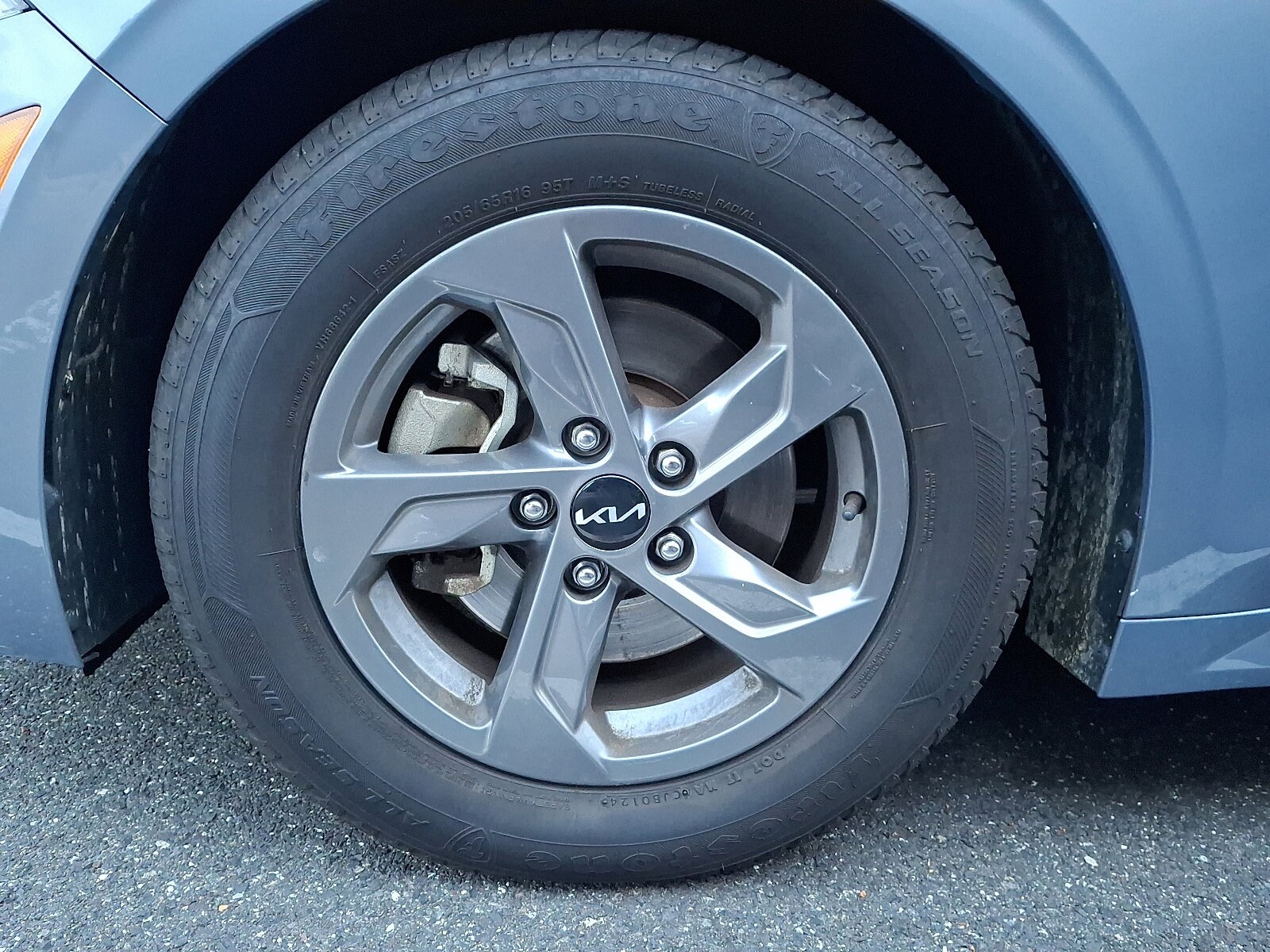 2023 Kia K5 LXS photo 4
