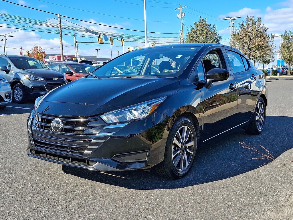 Used 2023 Nissan Versa 1.6 SV Sedan