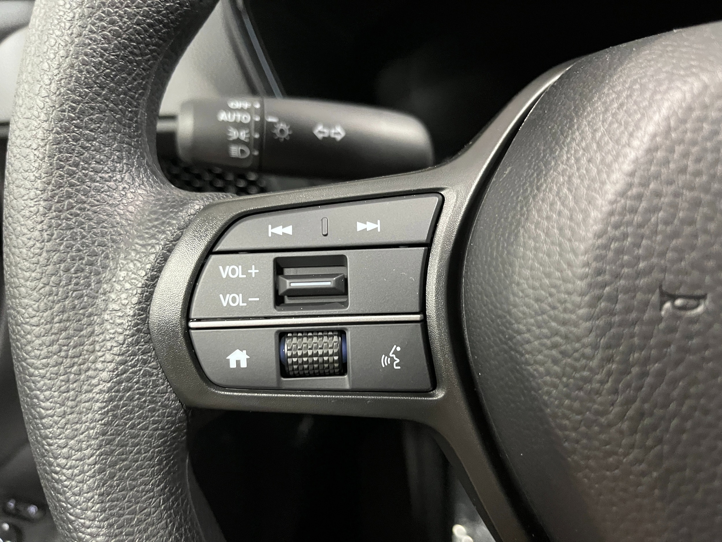 2026 Honda CR-V LX - Photo 15