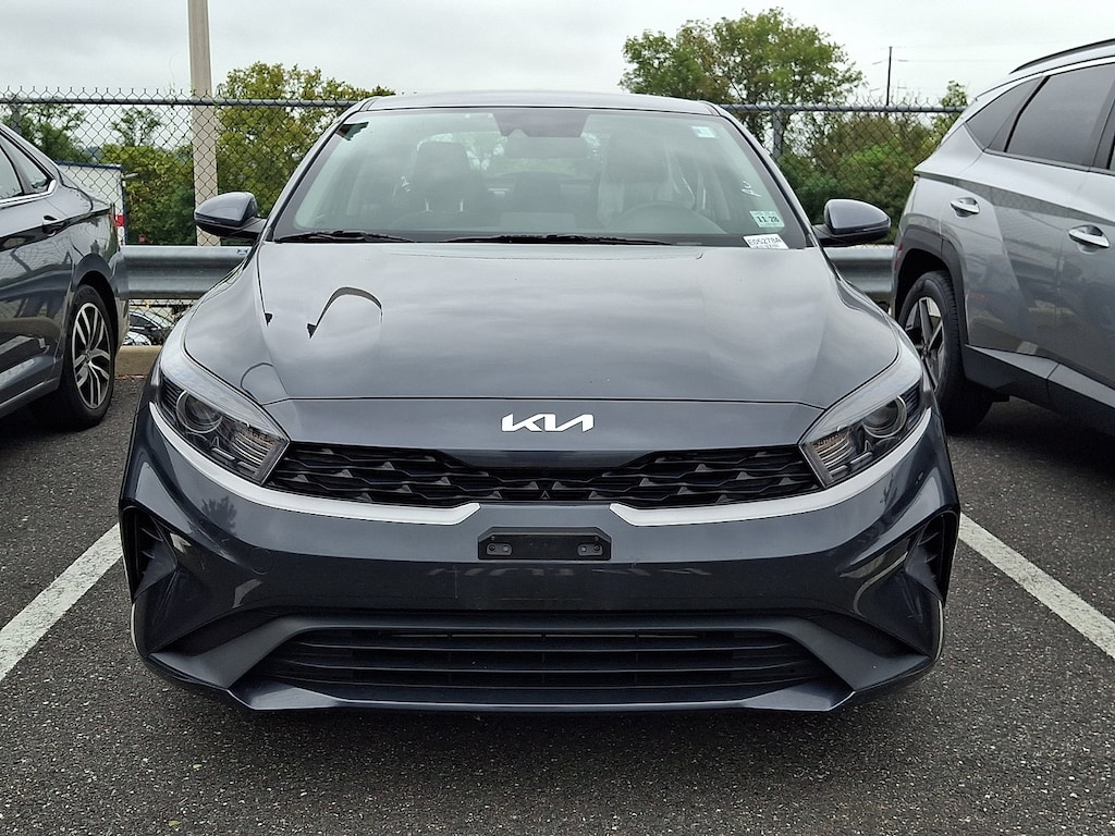 Used 2023 Kia Forte LXS Sedan