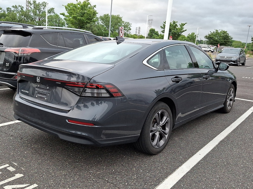 Used 2023 Honda Accord EX Sedan