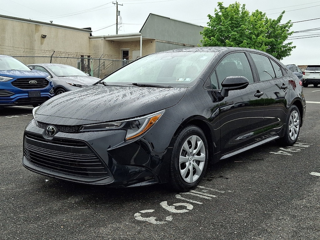 Used 2024 Toyota Corolla LE Sedan