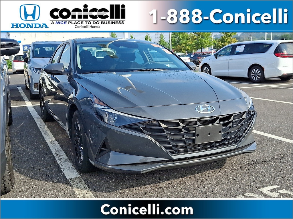 Used 2023 Hyundai Elantra SEL Sedan