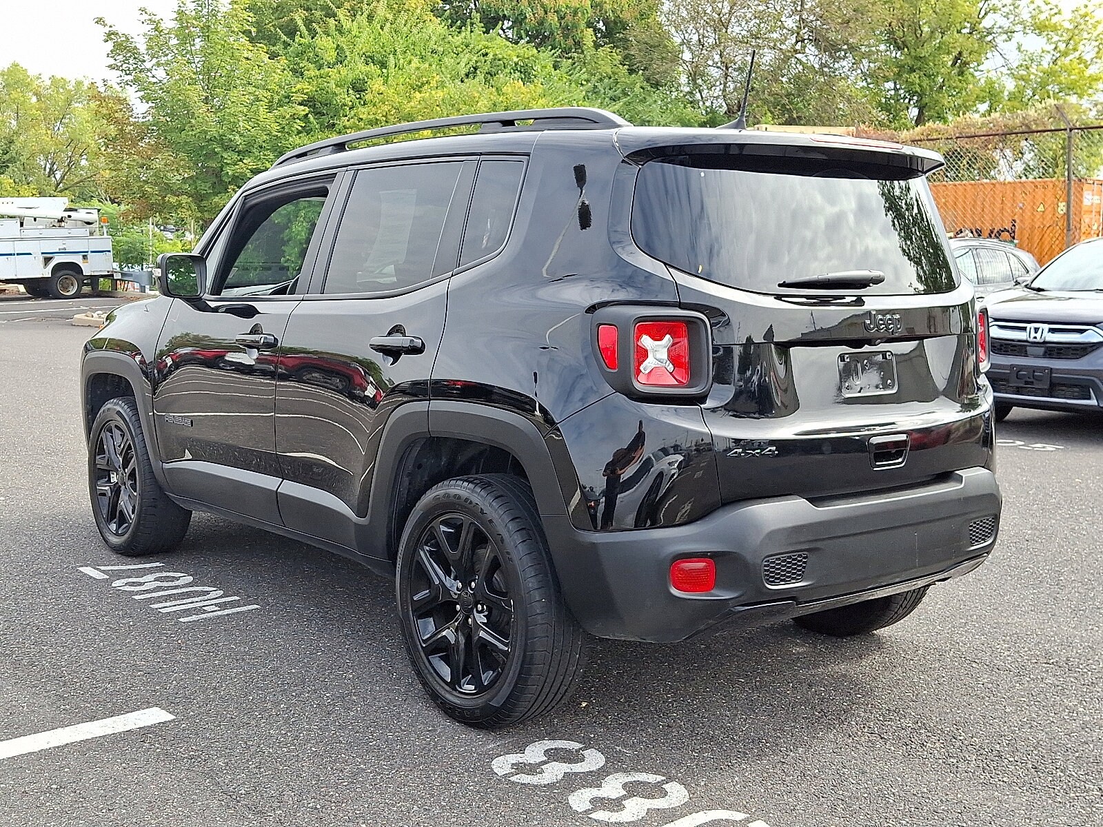 2022 Jeep Renegade Latitude photo 4