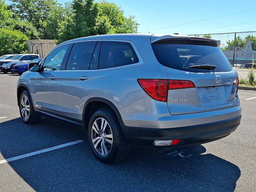Used 2018 Honda Pilot EX-L w/Navi AWD SUV