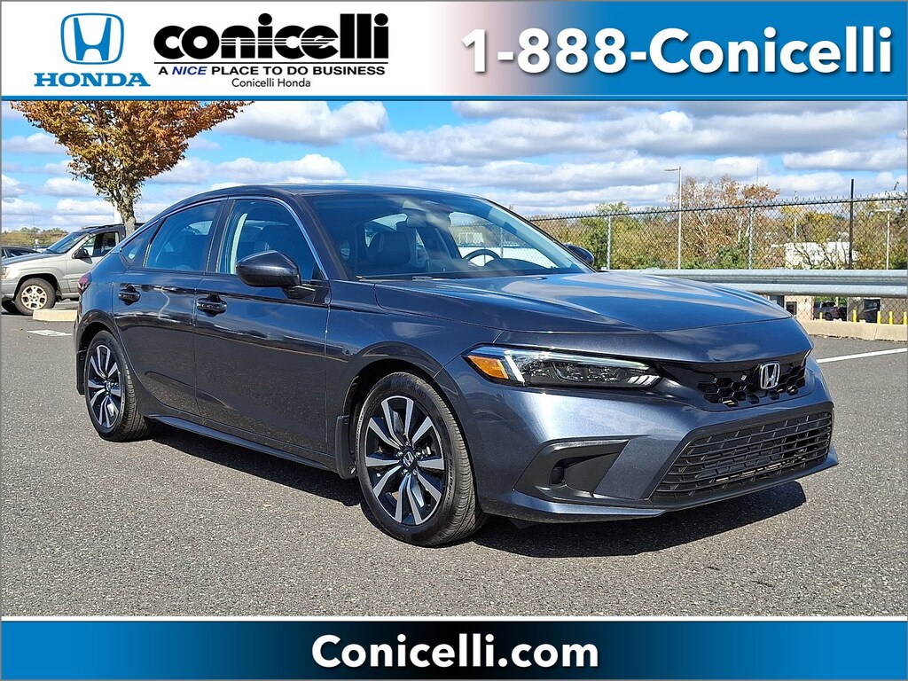 Used 2022 Honda Civic EX-L Hatchback