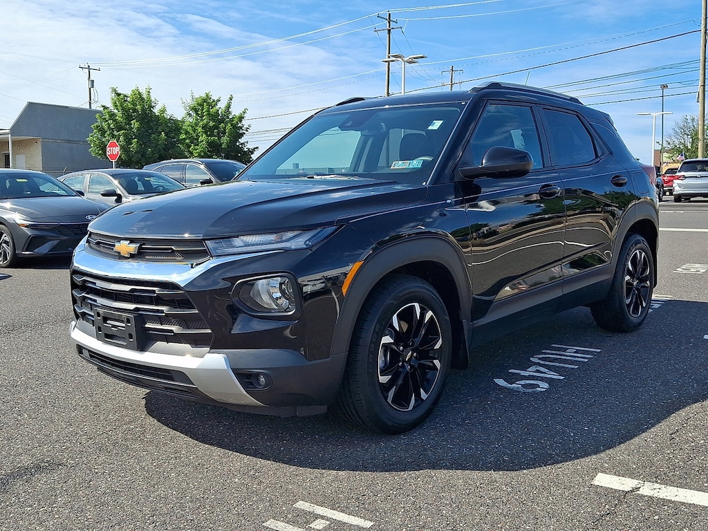 Used 2023 Chevrolet Trailblazer LT SUV