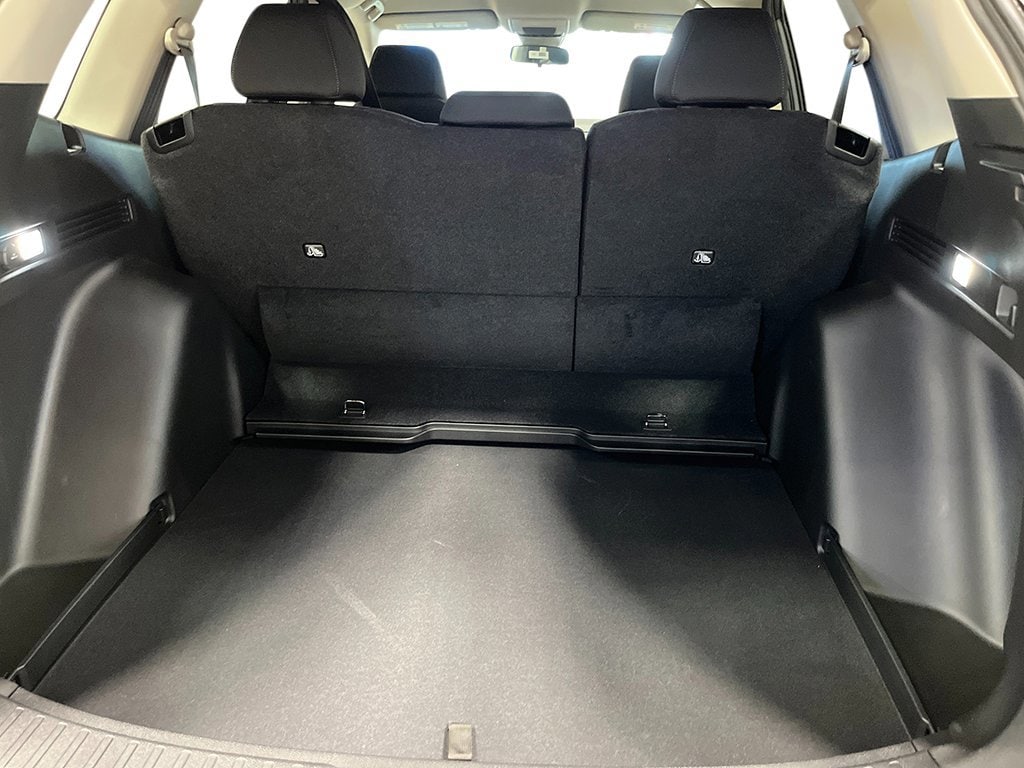2026 Honda CR-V LX - Photo 22