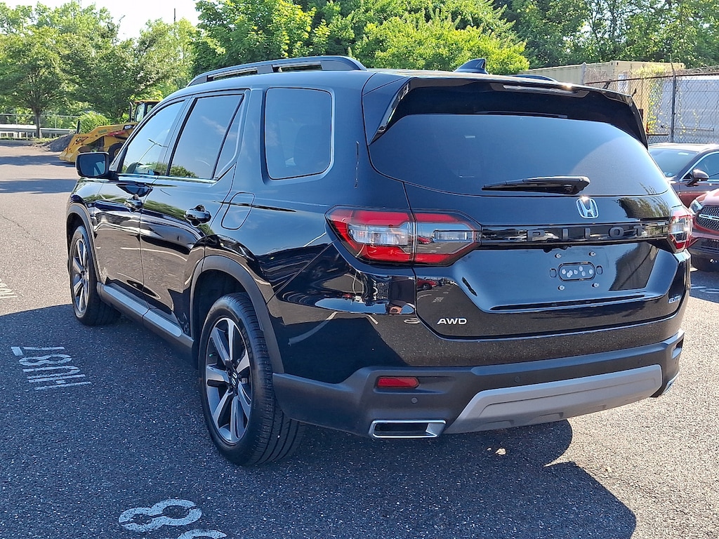 Certified 2023 Honda Pilot Elite SUV