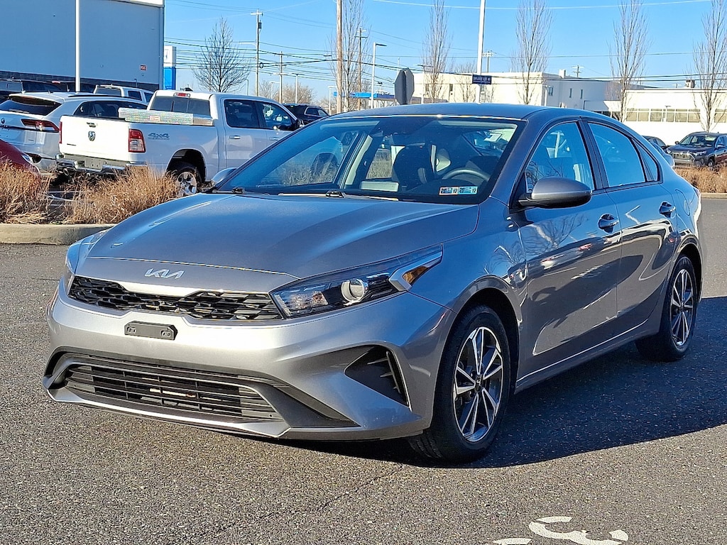 Used 2023 Kia Forte LXS Sedan