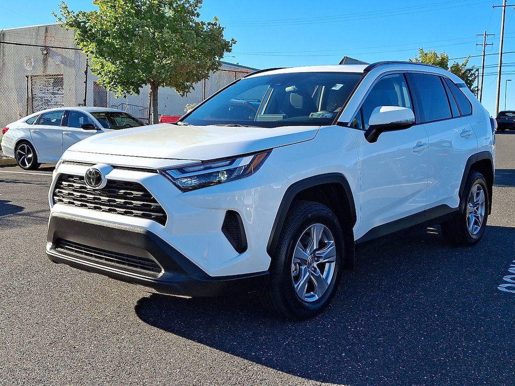 Used 2025 Toyota RAV4 XLE SUV